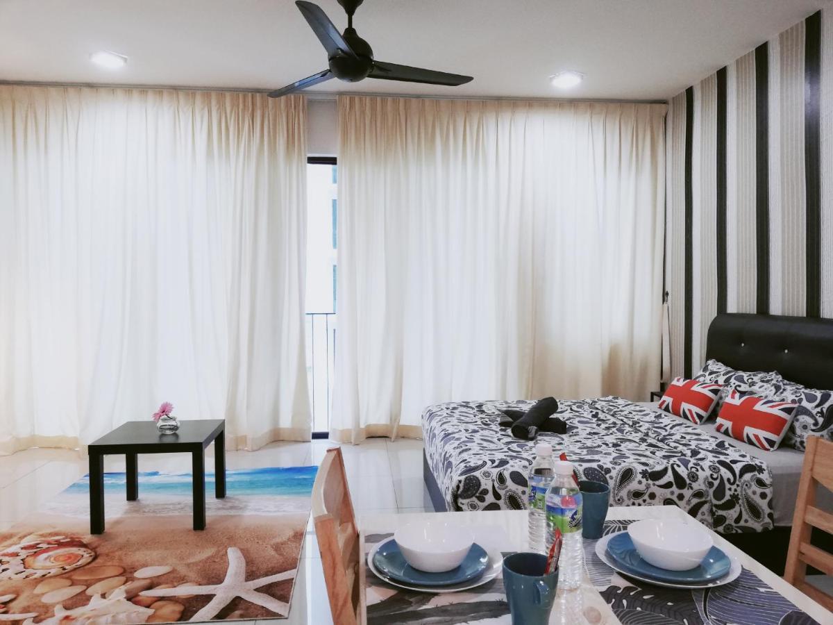 Peanut Butter Homestay - Trefoil Setia Alam Shah Alam Ngoại thất bức ảnh